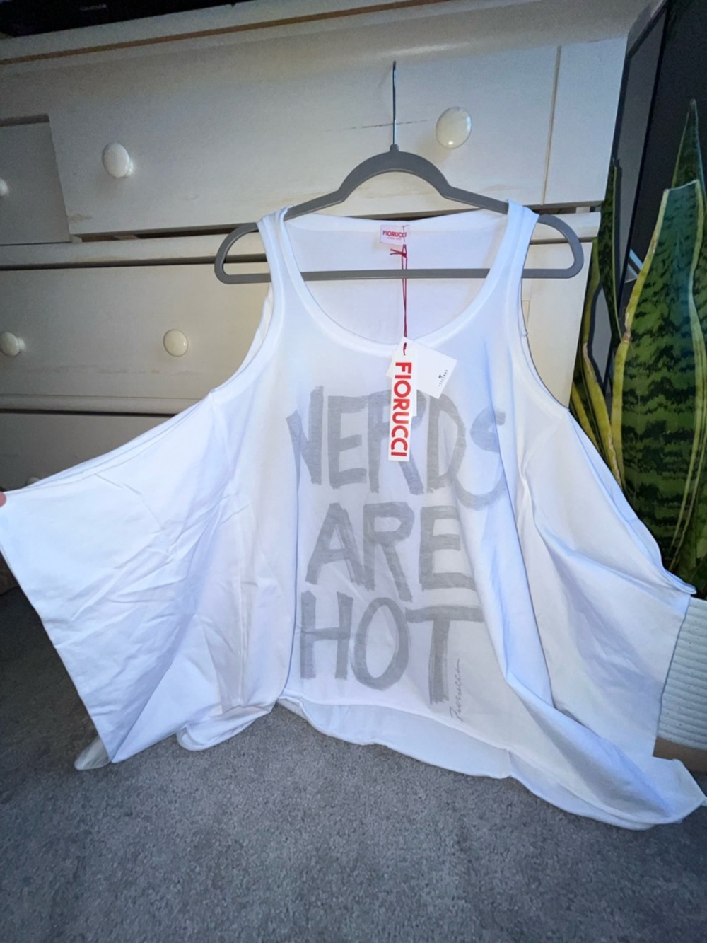 NWT FIORUCCI Graphic “Nerds are Hot” S OVERSIZED
